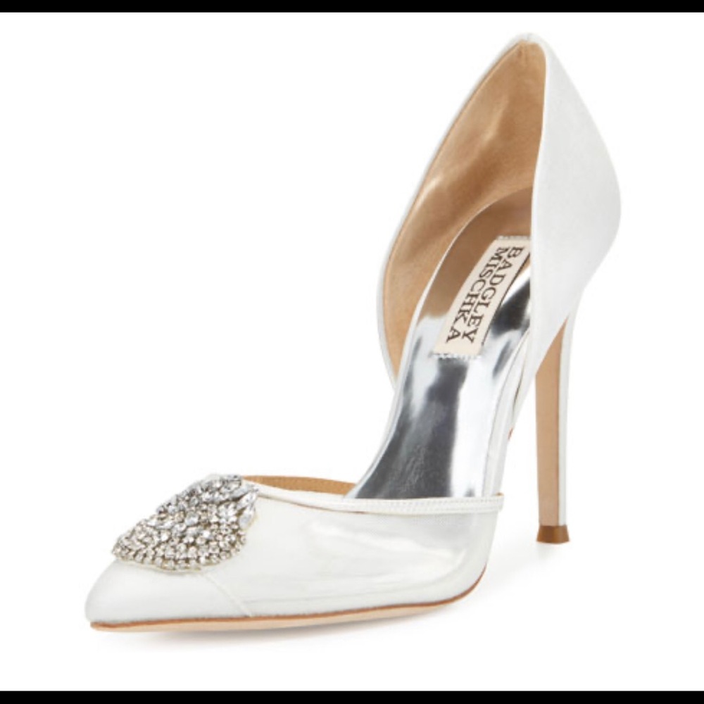 Badgley Mischka Rylee D’orsay White Pumps